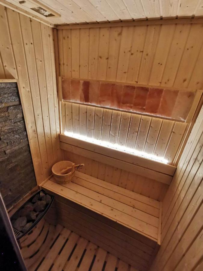 Princ Lux Spa With Free Parking Novi Sad Exteriör bild