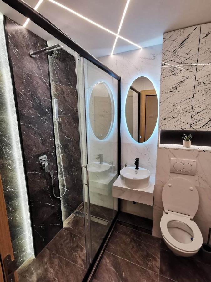 Princ Lux Spa With Free Parking Novi Sad Exteriör bild